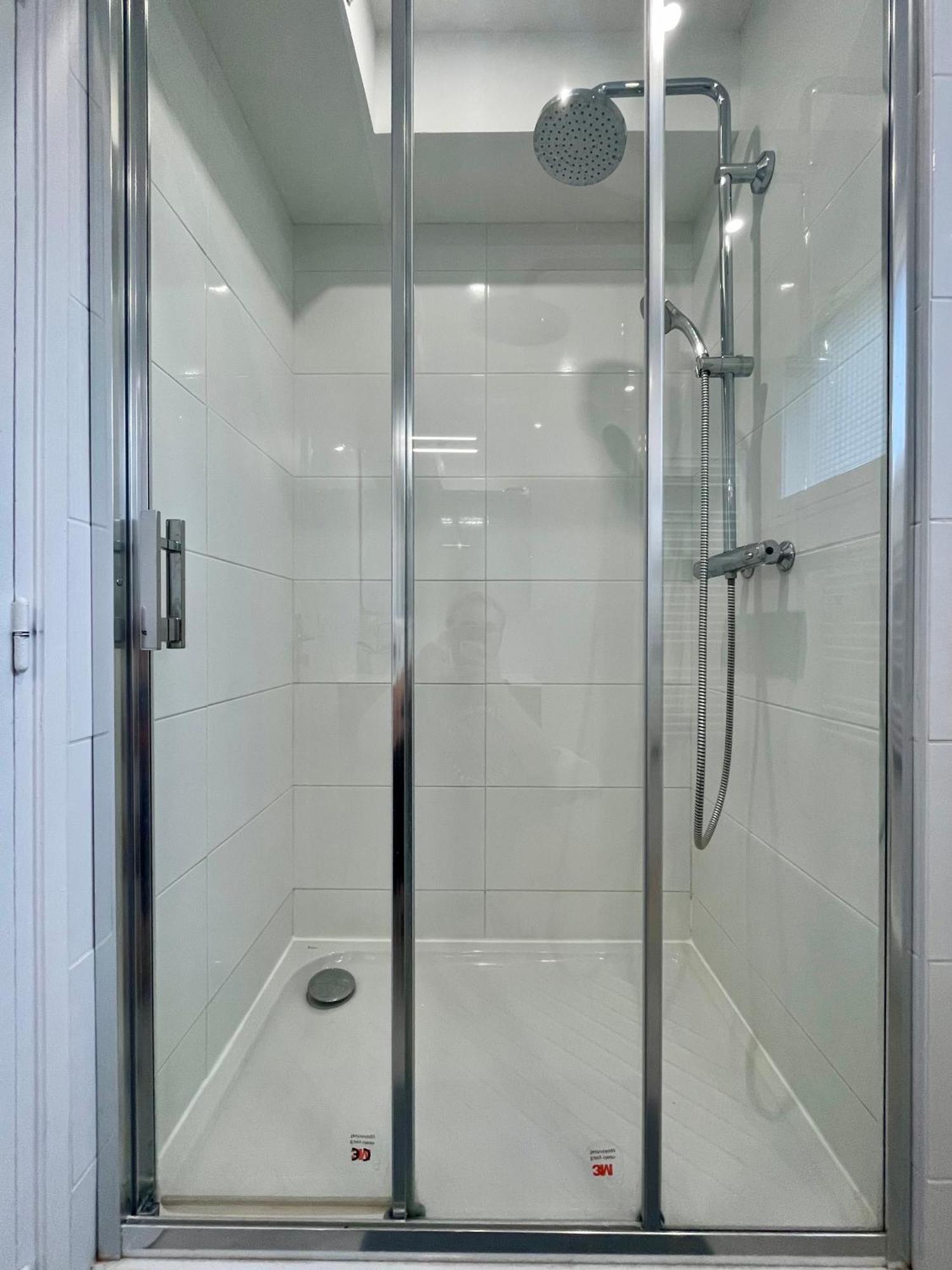 Bngo I Le Spacieux I 3 Chambres, 2 Salles De Bain, Parking Prive Gratuit, 8 Personnes, Vieux Lyon Hypercentre Экстерьер фото
